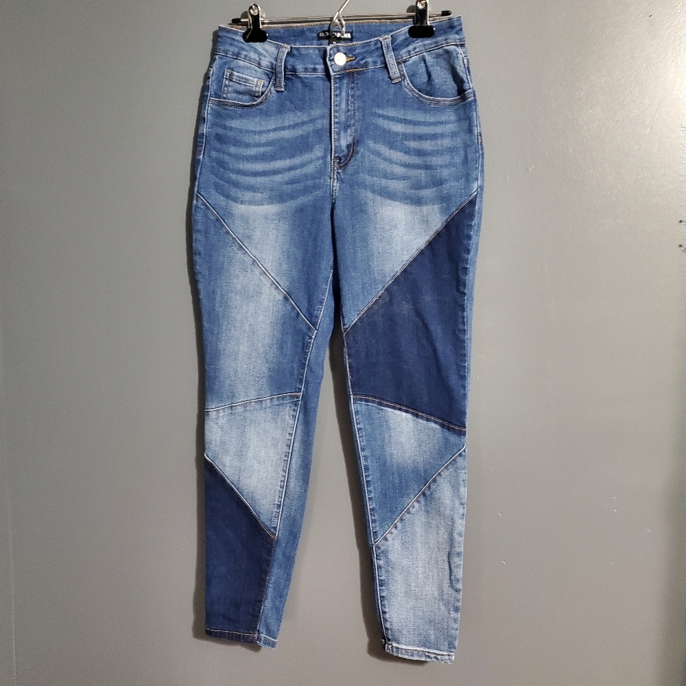 Fashion Nova Blue Ankle Cropped Jeans with Patchwork Design Skinny Size 11
